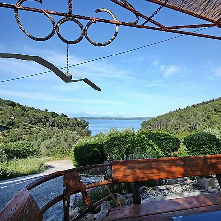 Nyaraló House Nova *
